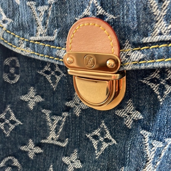 ❌❌ SOLD Louis Vuitton Denim Pleaty - Picture 4 of 7